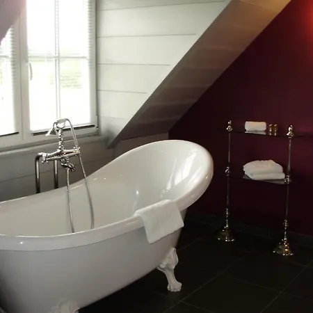 Le Vieux Moulin De Martue 4* Lacuisine