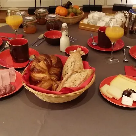 Le Vieux Moulin De Martue 4* Lacuisine