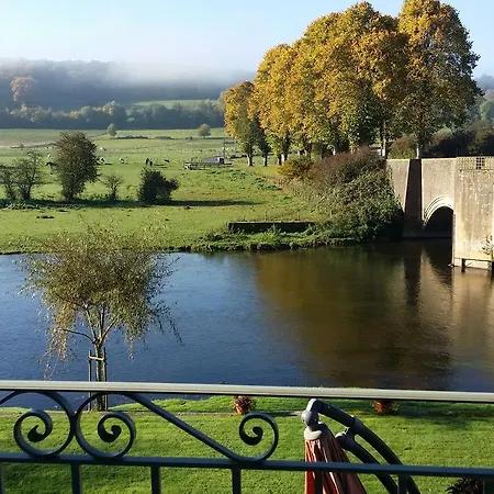 Bed & Breakfast Le Vieux Moulin De Martue 4*