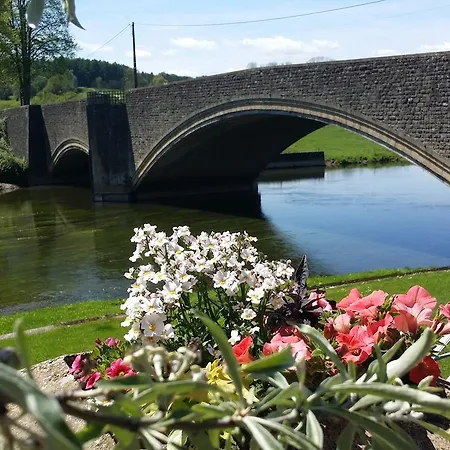 Le Vieux Moulin De Martue 4*